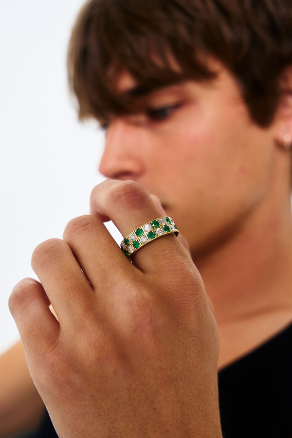 EMERALD PRECIOUS CHECKER ETERNITY RING